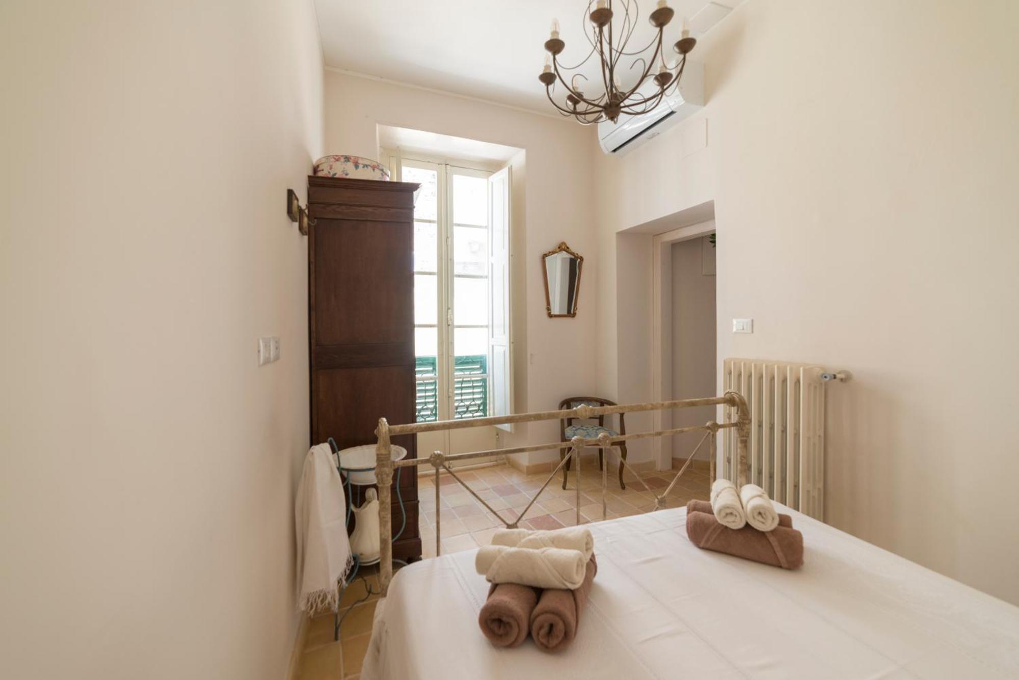 Charmante Vakantiewoning 'Casa Di Tonno' Лорето Апрутино Екстериор снимка