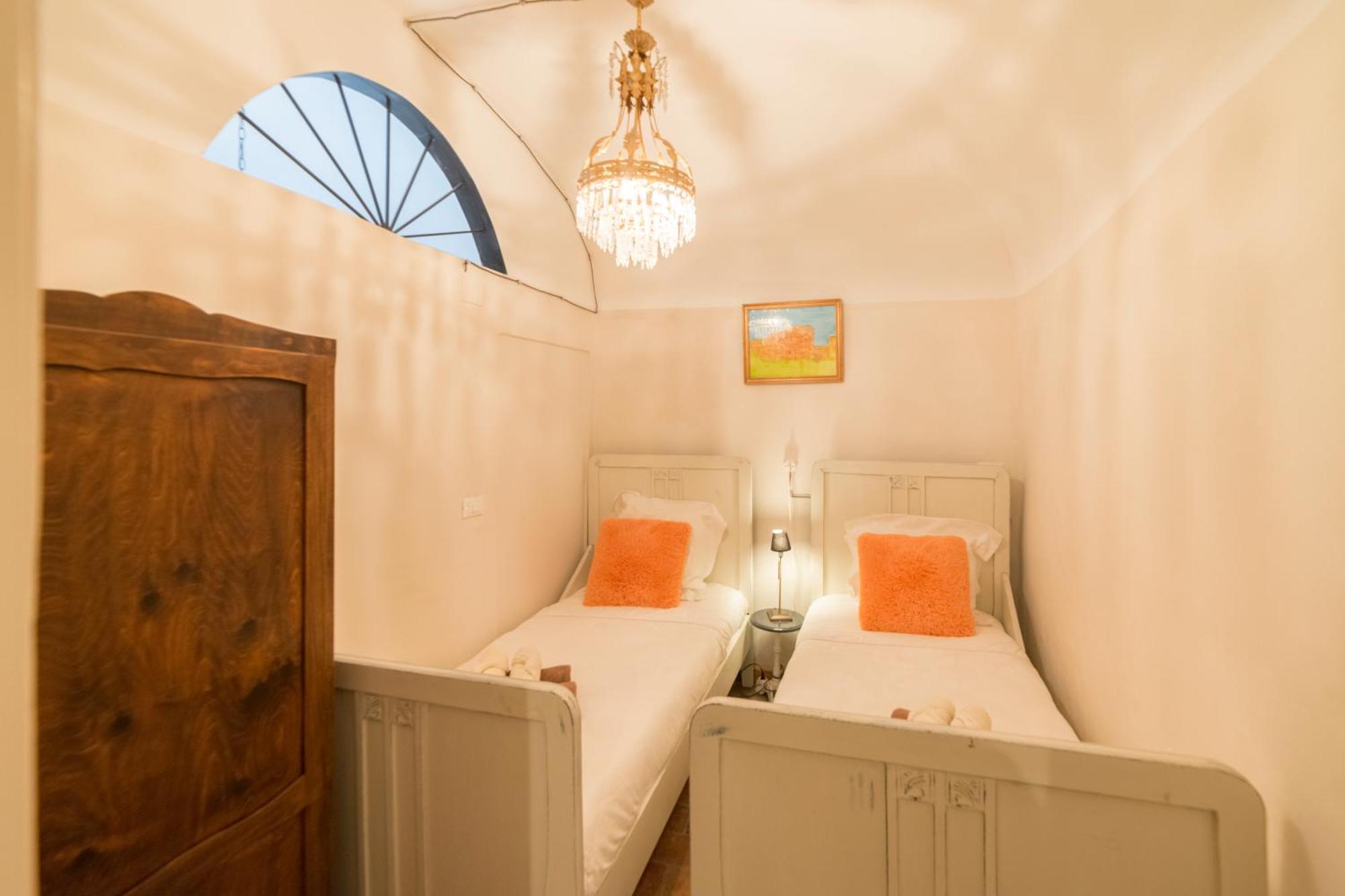 Charmante Vakantiewoning 'Casa Di Tonno' Лорето Апрутино Екстериор снимка